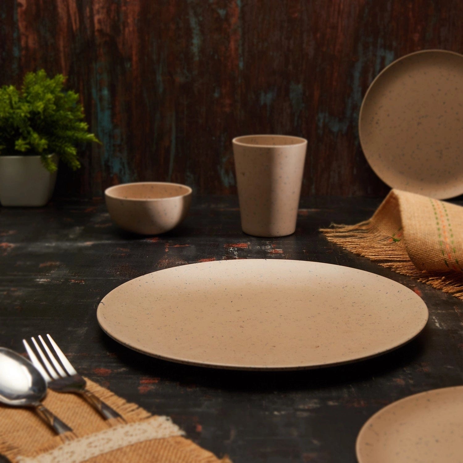 Red Butler Dinner Plates Bamboo Fibre Dinner Plates | 6pcs Set | Nutshell Design OBP11A9 Daily-Use Eco-Friendly Bamboo Fiber Dinner Plate Stylish & Sustainable Redbutler