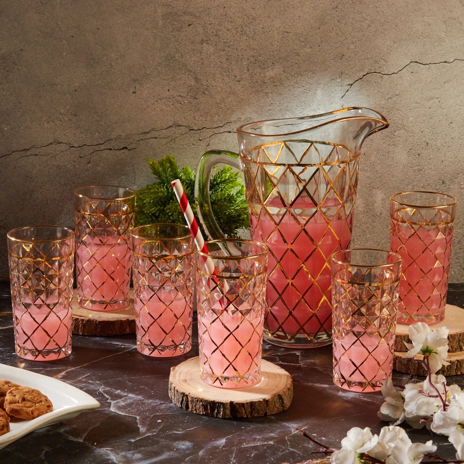 Red Butler Goldline Collection Goldine Crystal Glass Jug Set | 7pcs Set CGLJT0C13Y23A1 CJT13A1 Crystal Glass Jug Set with Gold Detailing Redbutler