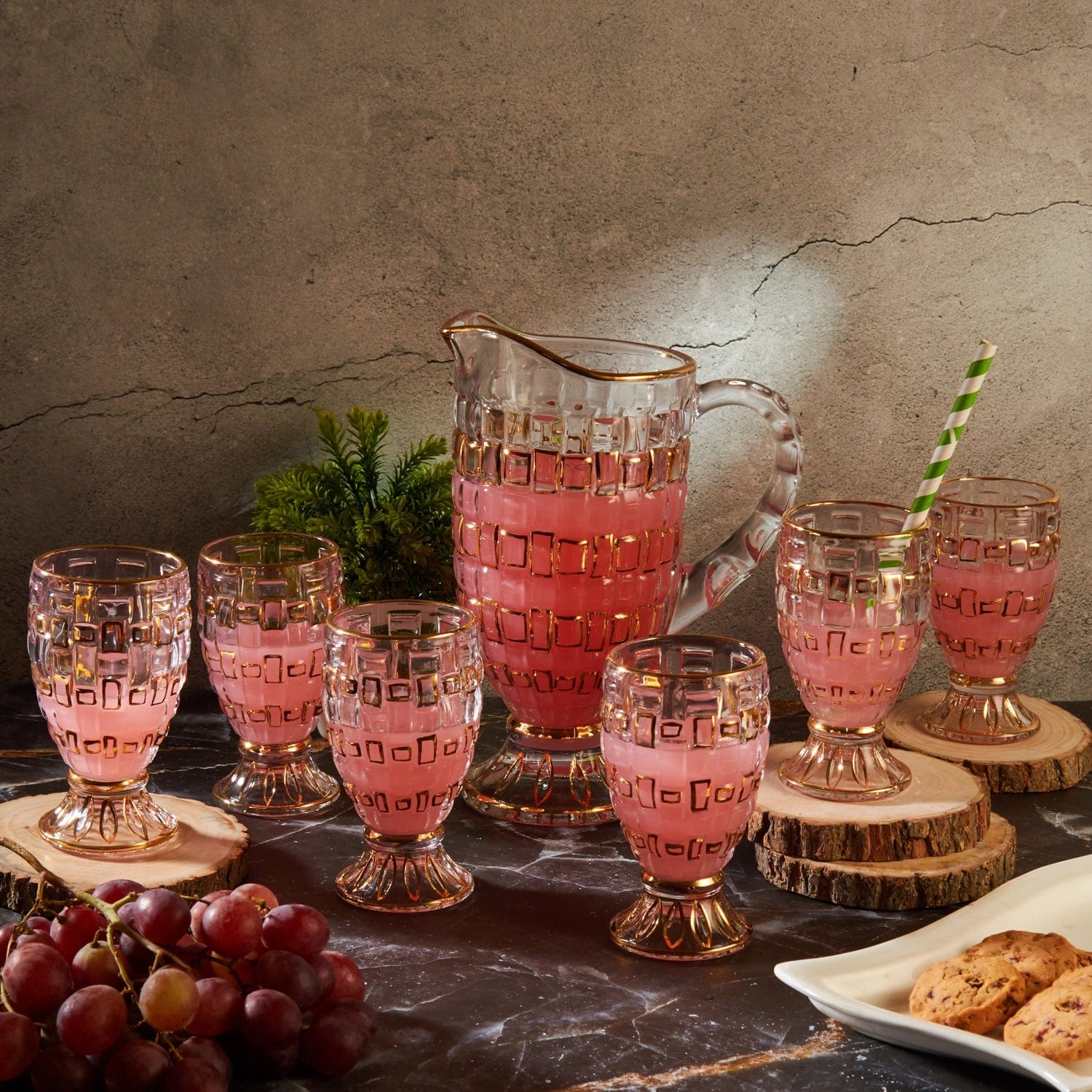 Red Butler Goldline Collection Goldine Crystal Glass Jug Set | 7pcs Set CGLJT0C14Y23A1 CJT14A1 Crystal Glass Jug Set with Gold Detailing Redbutler