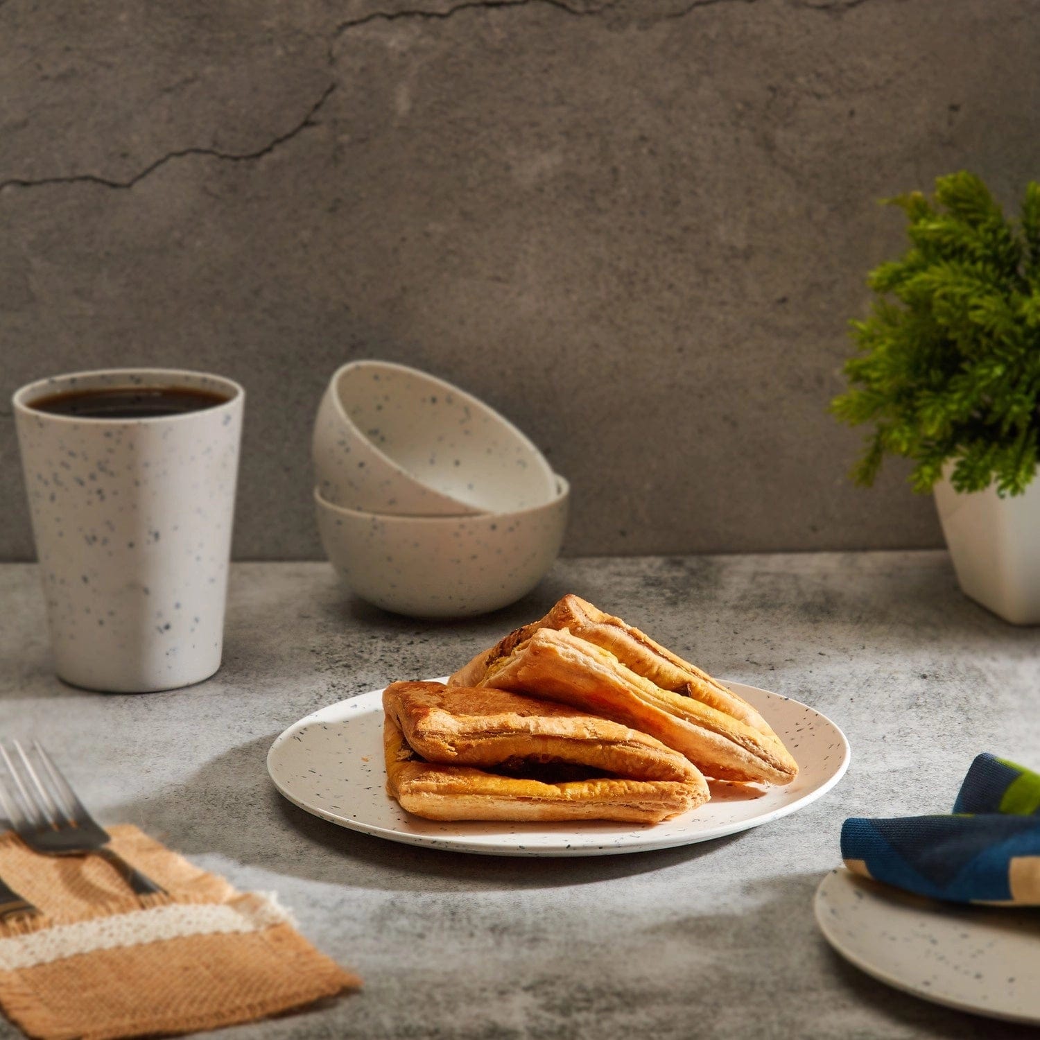 Red Butler Half Plates Bamboo Fibre Snack Plates | 4pcs Set | Classic Design BFP08A8 Daily-Use Eco-Friendly Bamboo Fiber Snack Plate: Stylish & Sustainable Redbutler