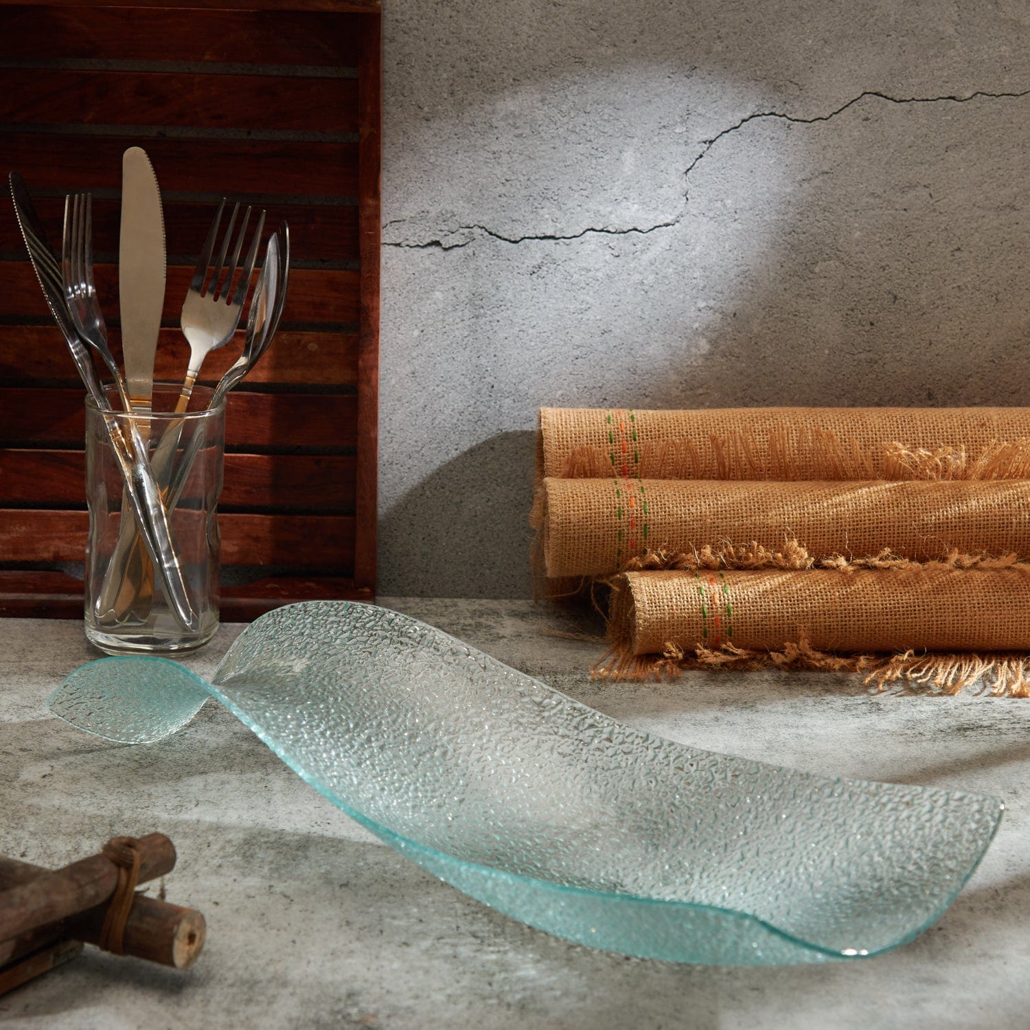 Red Butler Platter Glass Platter- Spoon GSD42A1 Elegant Glass Platters for Stylish Serving | Versatile and Chic Tableware Redbutler