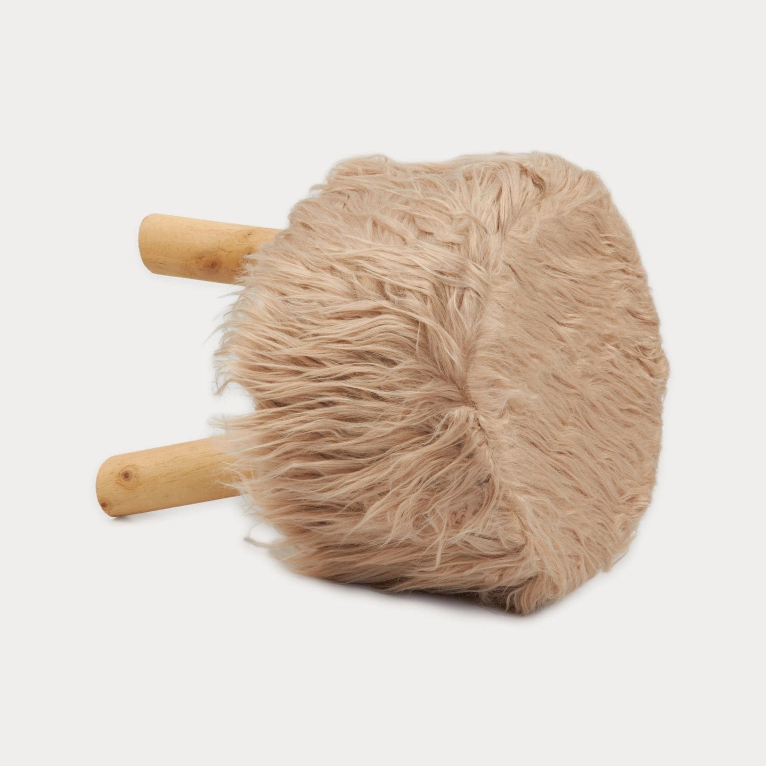 Red Butler Pouffe Farn top Pouffe- Beige PSFT00F14Y19A3 SFT14A3 Compact Velvet Pouffe Stool – Elegant Accent for Small Spaces Redbutler