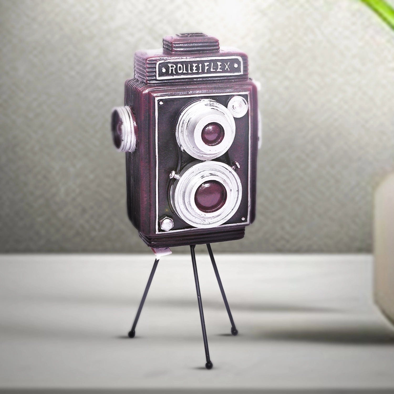 Red Butler Showpieces Decorative Retro Camera ASRC00R14Y19A1 SRC14A1 Elevate Your Space with Decorative Retro Camera Redbutler