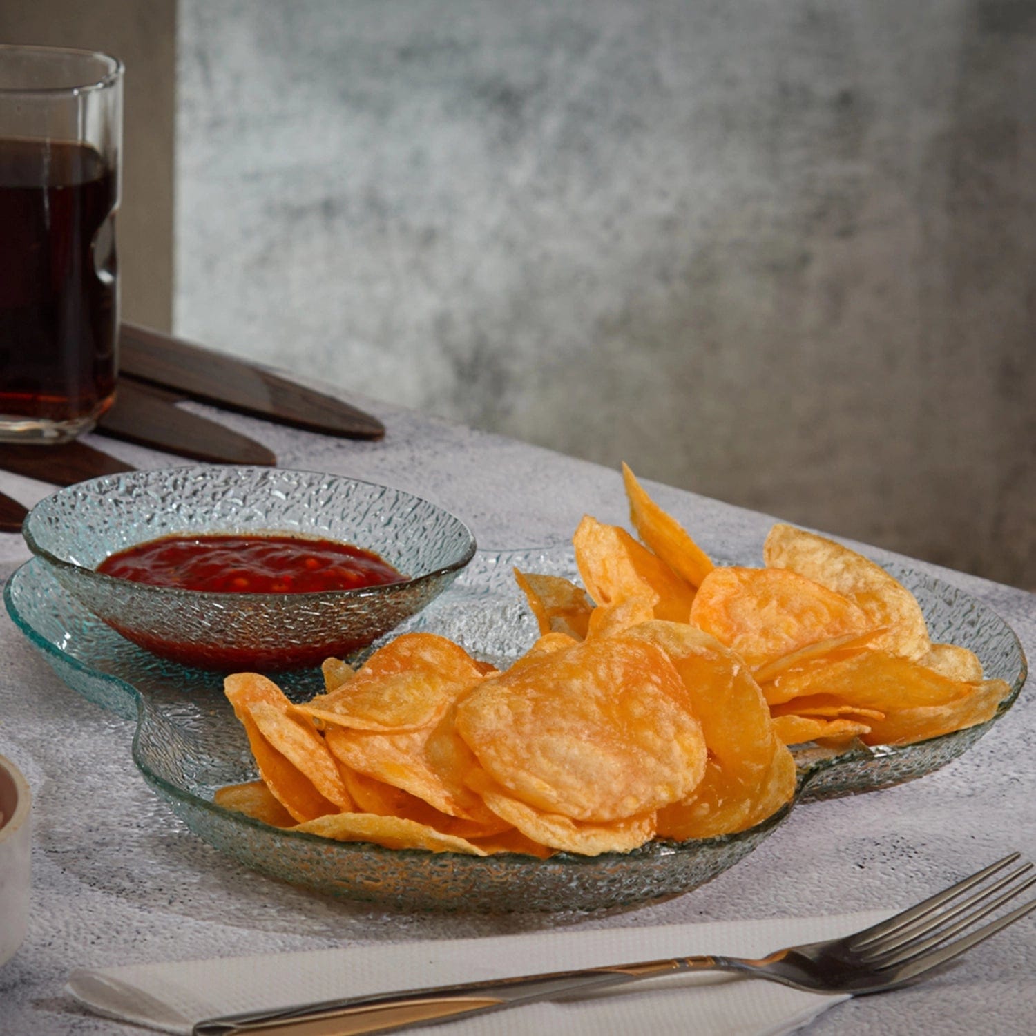 Elegant Glass Platters with Bowl for Stylish Serving Chic Tableware